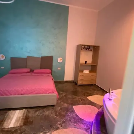 Vincent House Apartament Neapol